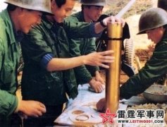 远征军老兵:野人山上野人抢枪,战士求打死自己
