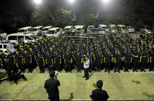 南宁公安掀打黑“午夜风暴”